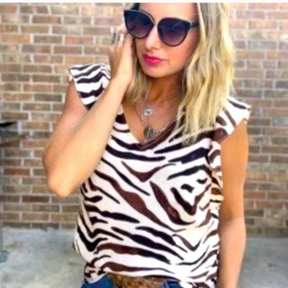 CAbi Zebra Print Ruffle Flutter Sleeve Blouse Style #3771 Brown Cream NW… - Picture 3 of 8